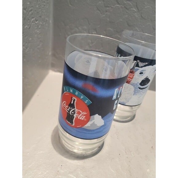 Coca Cola Polar Bear Glasses - Picture 3 of 3